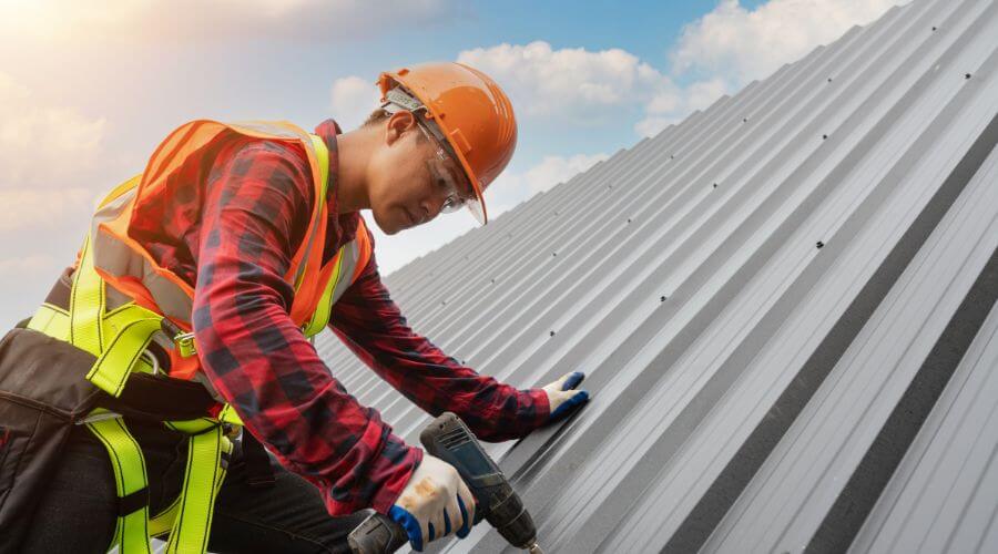 Professional Emergency Roof Repairs services in Huletts Landing, NY